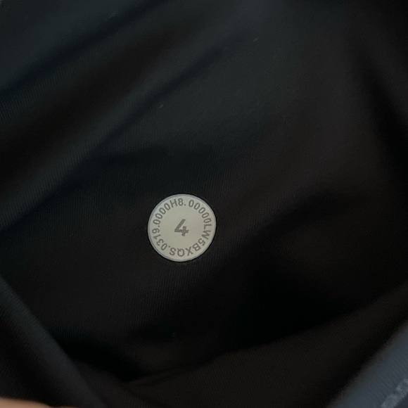 Lululemon Fast & Free leggings | Size 4 | Graphite Grey - Picture 4 of 9